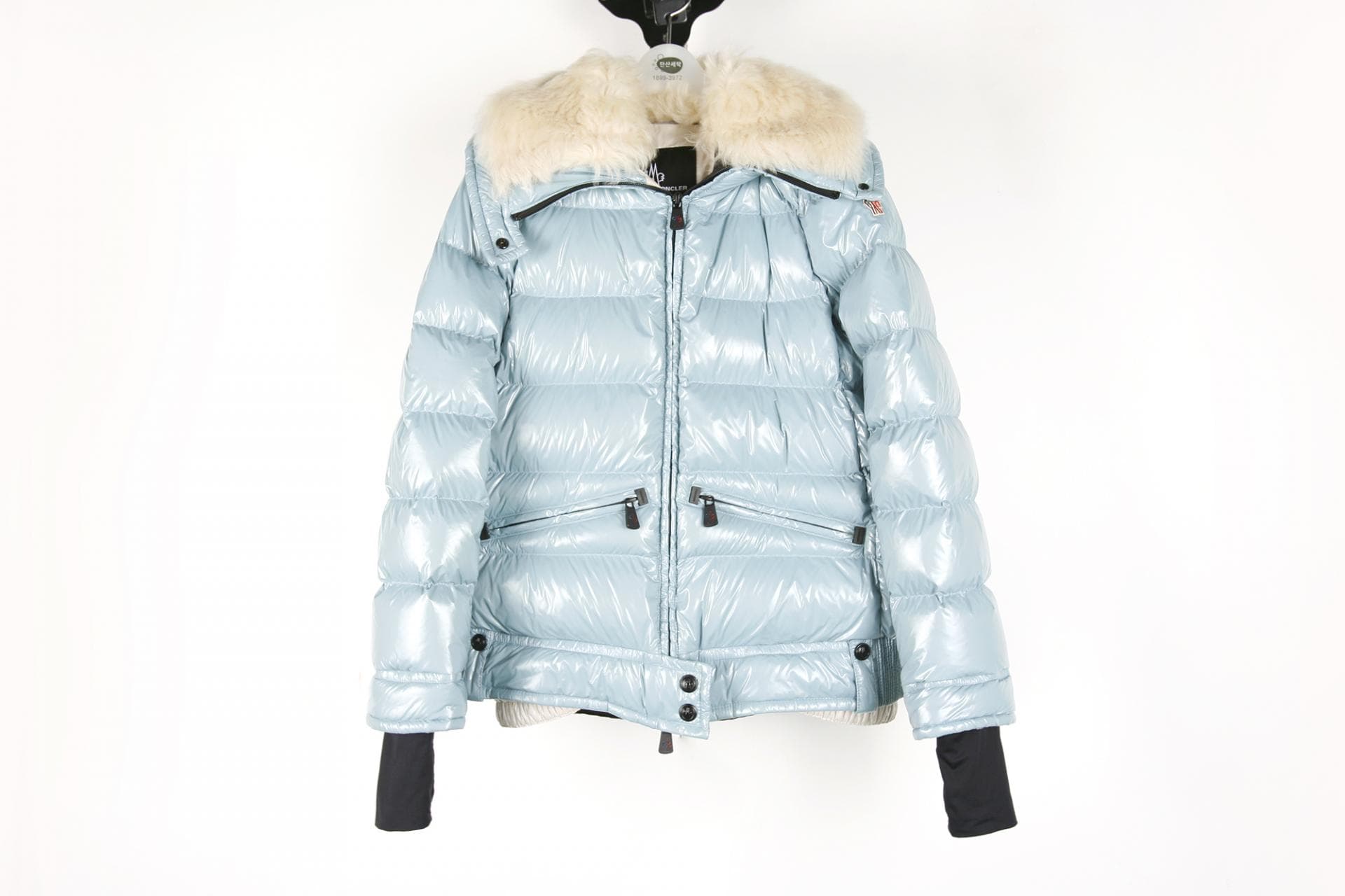 [Moncler 몽클레르] 퍼 트림 다운 자켓