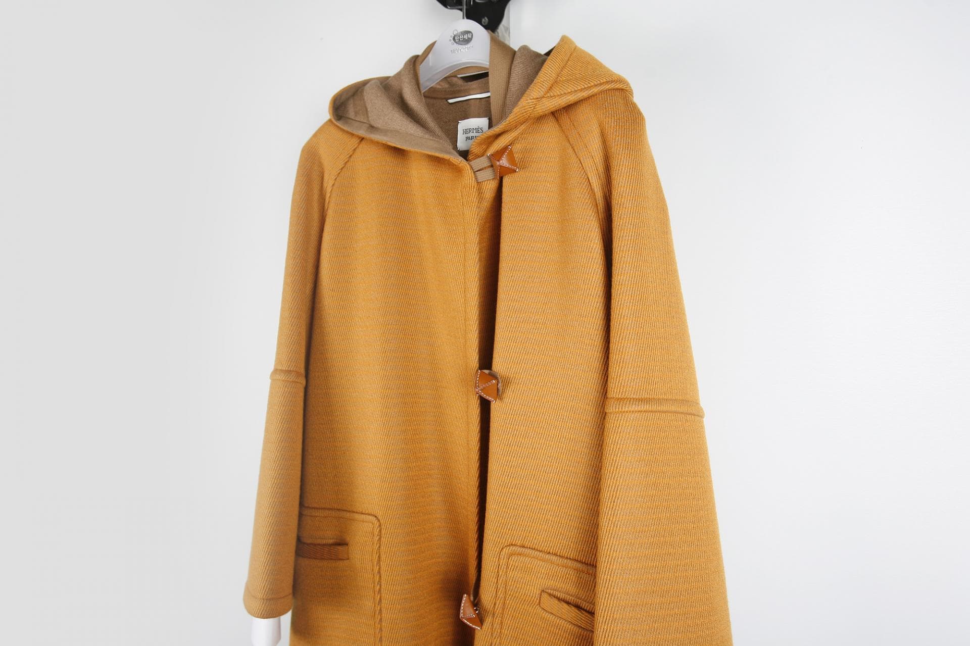 [Hermès 에르메스] 후드 롱 코트 상세
