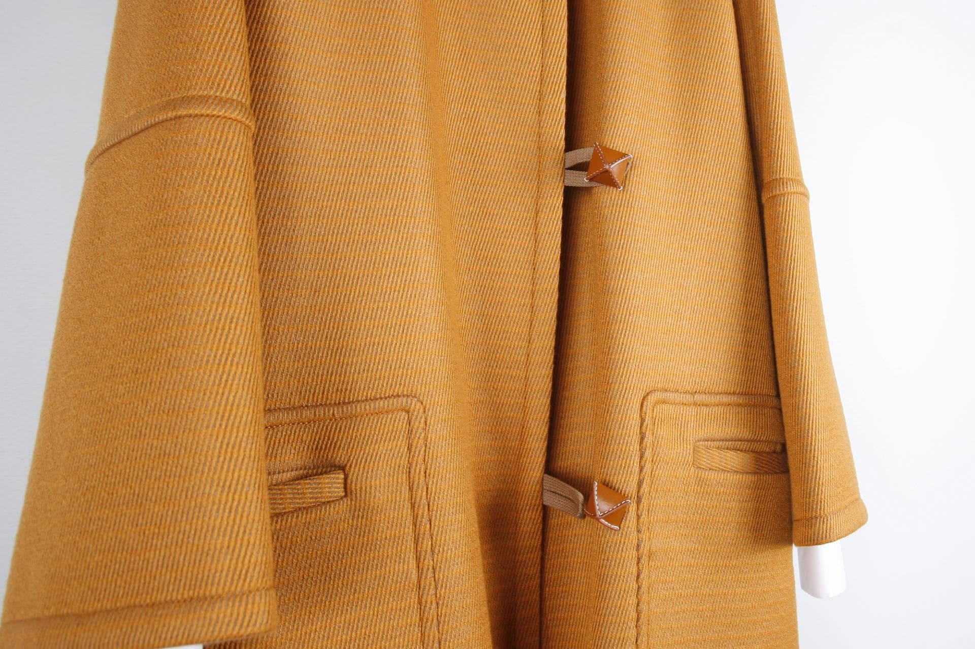 [Hermès 에르메스] 후드 롱 코트 상세