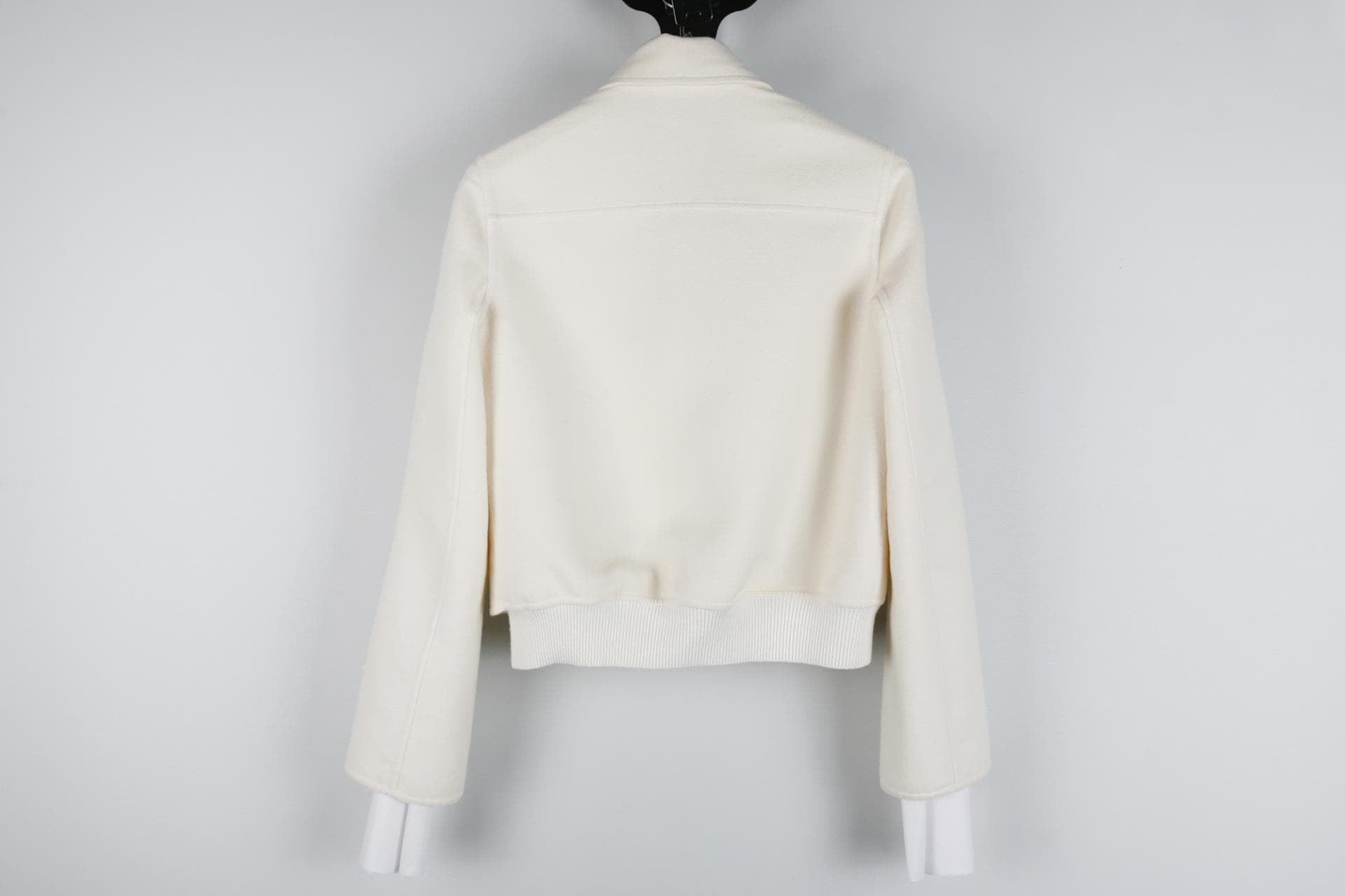 [Hermès 에르메스] 아이보리 비대칭 자켓 상세