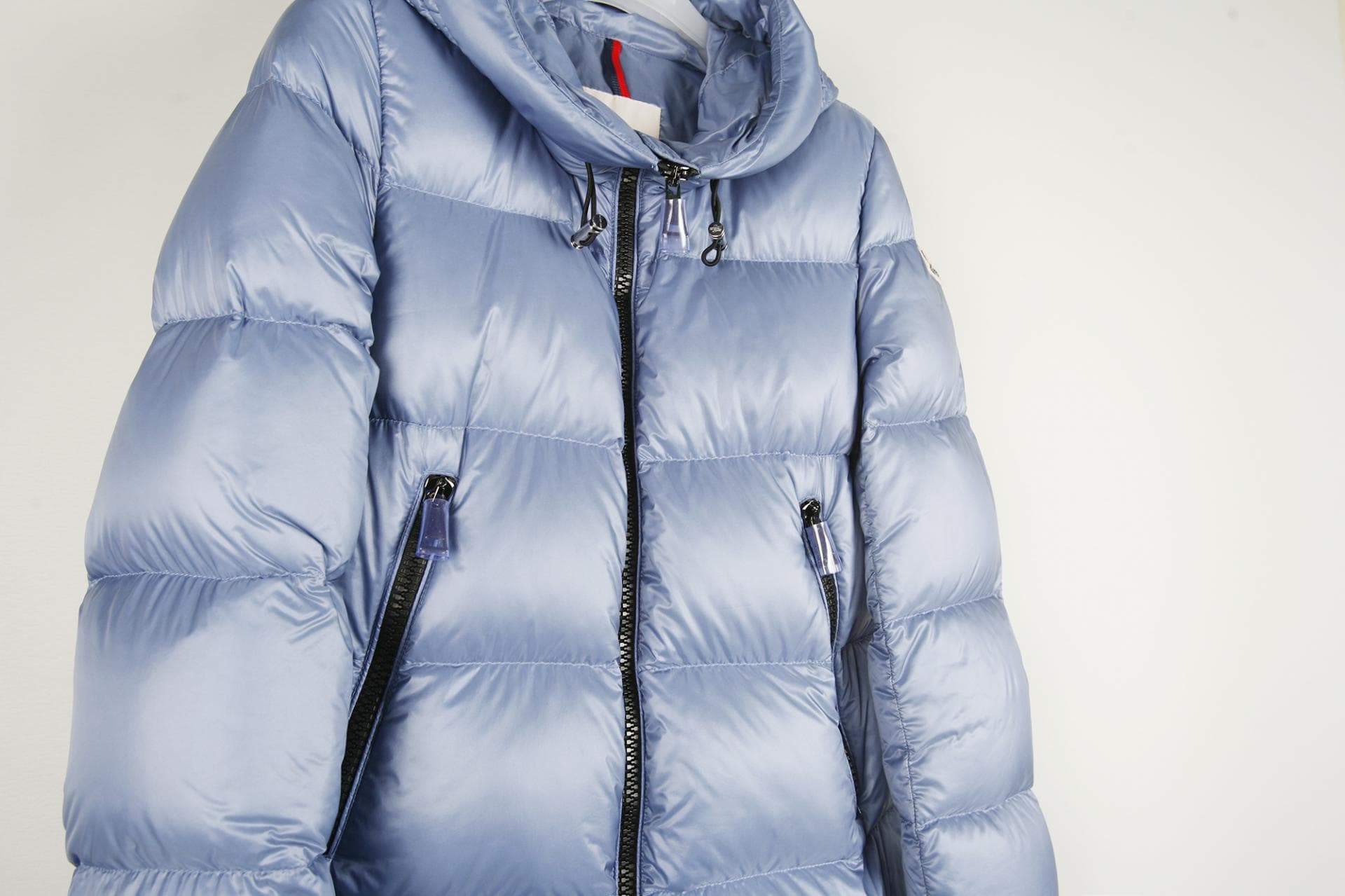 [Moncler 몽클레르] 블루 다운 점퍼 상세