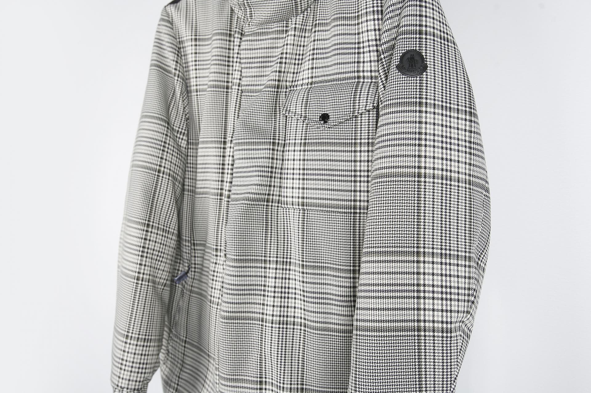 [Moncler 몽클레르] 체크패턴 다운 점퍼 상세