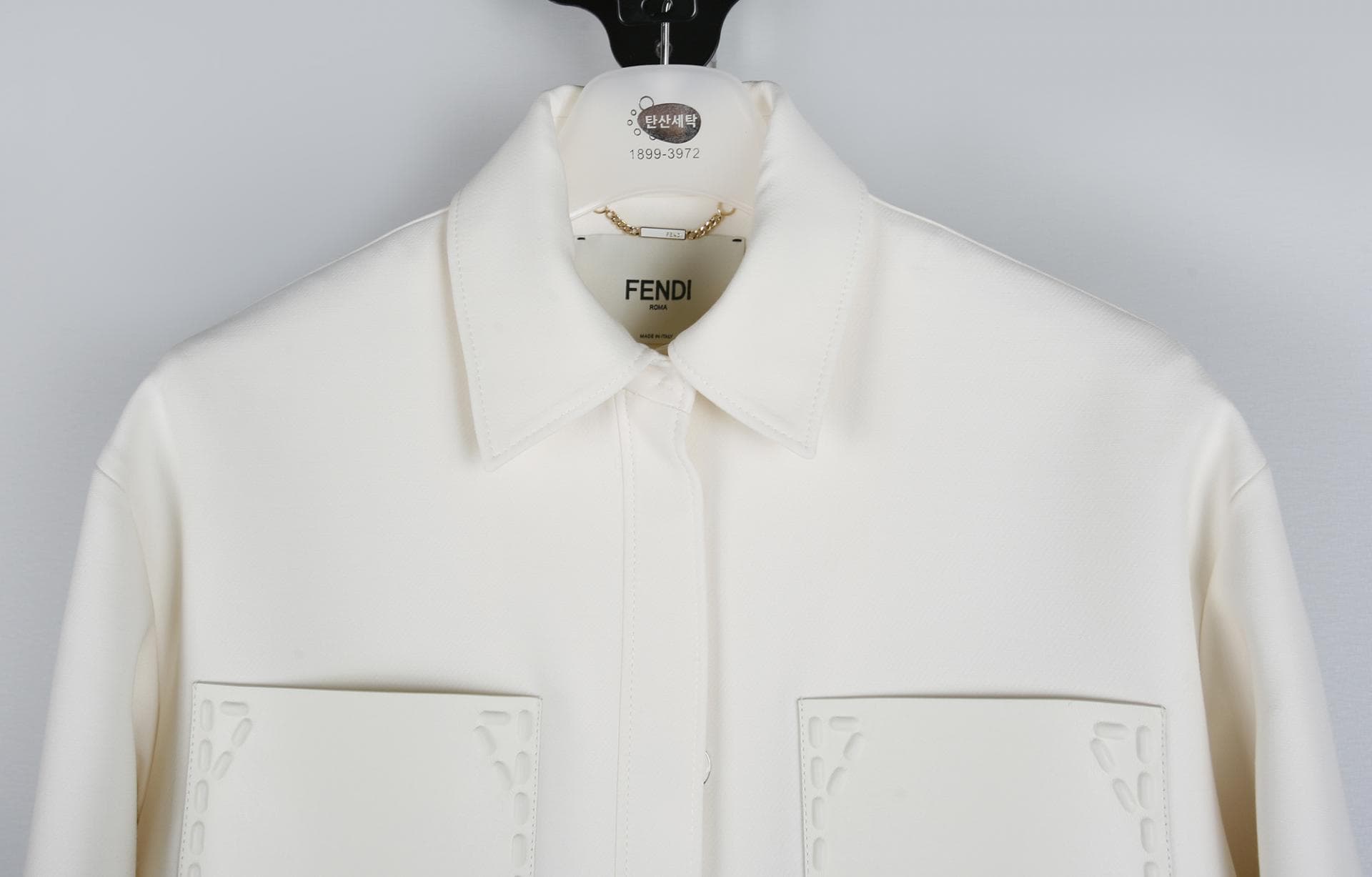 [FENDI 펜디] 가죽 포켓 장식 자켓 상세
