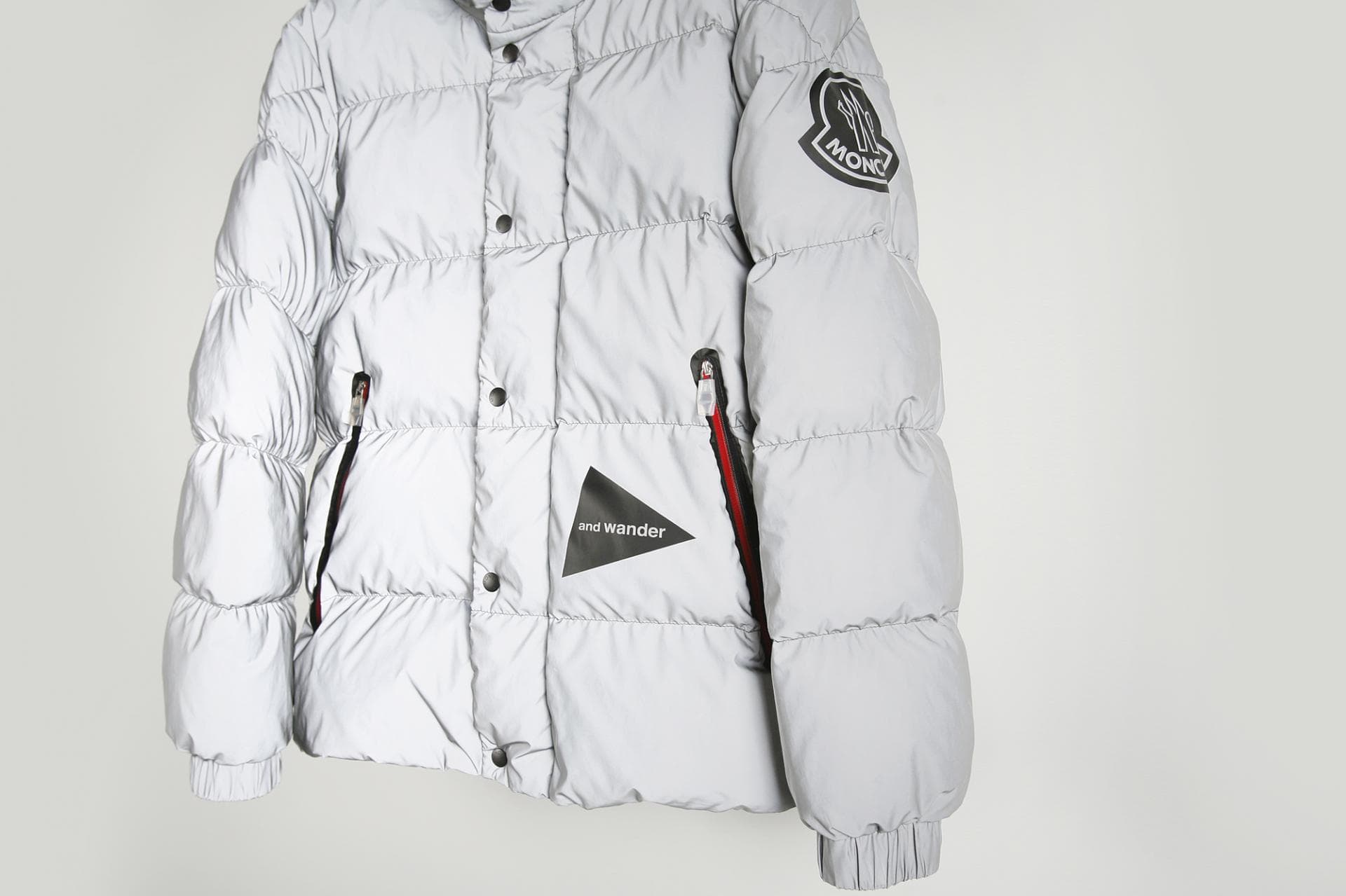[Moncler 몽클레르] 리플렉시브 다운 점퍼 상세