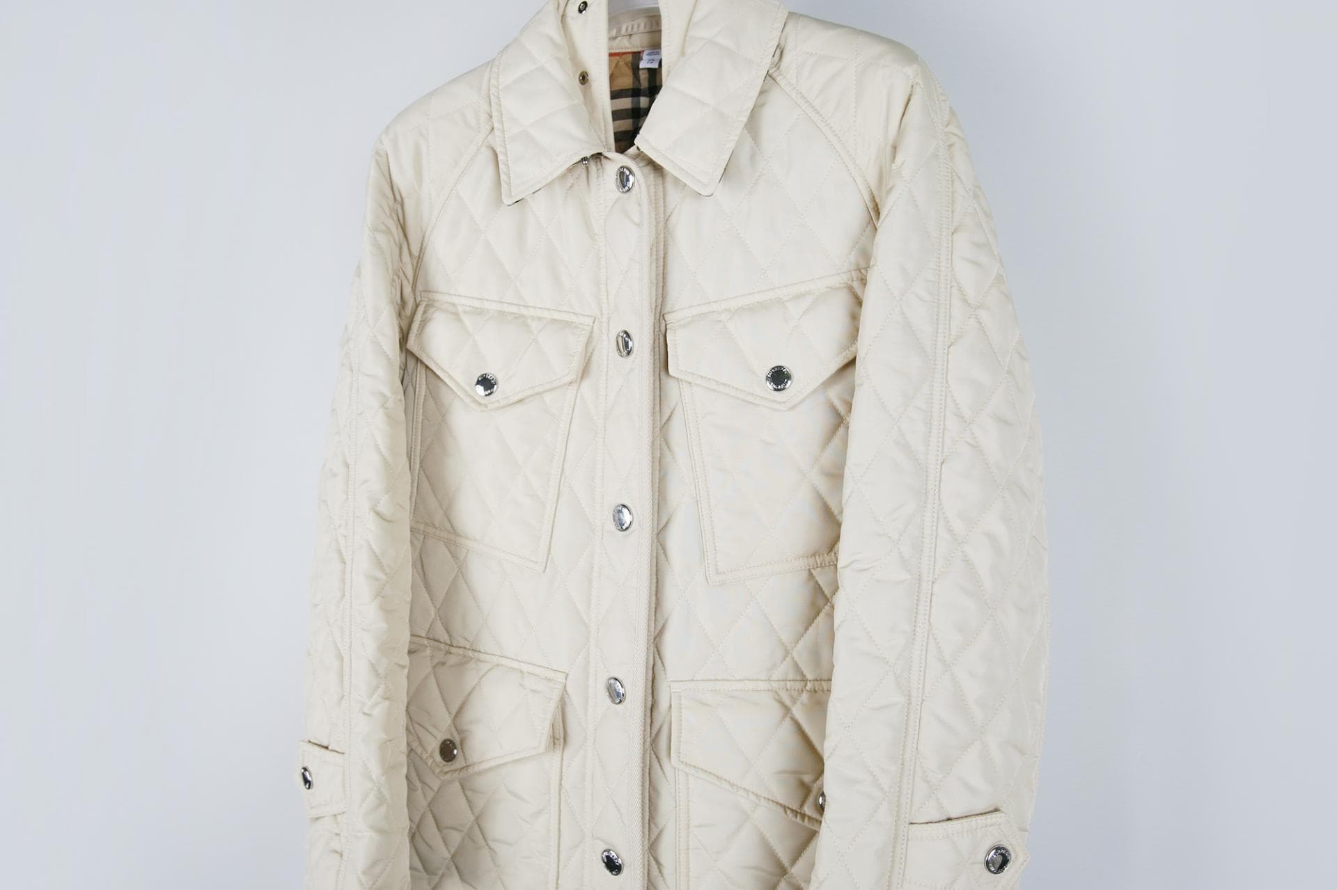[BURBERRY 버버리] 퀼팅 코트 상세