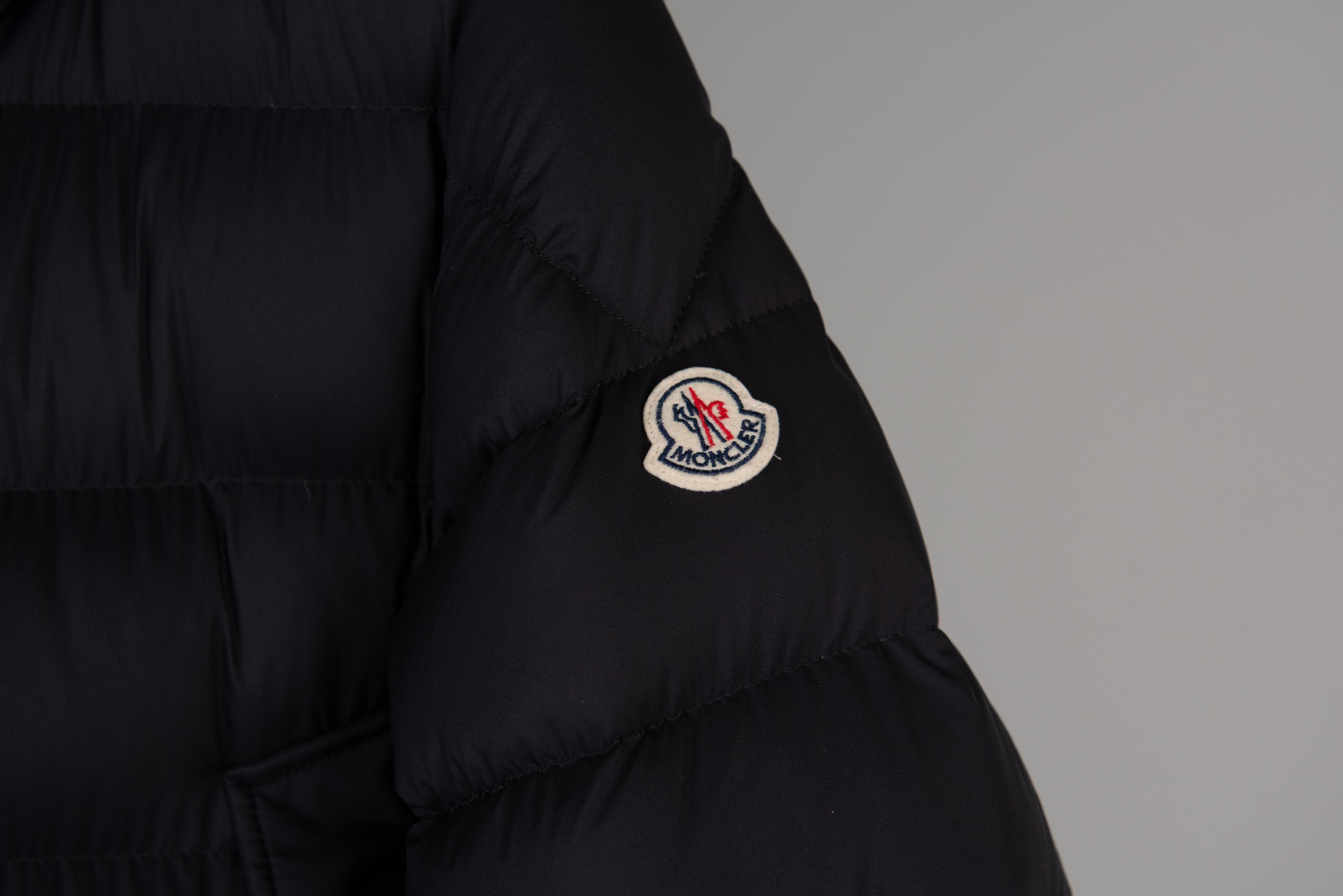 [MONCLER 몽클레르] 클루니 구스다운 자켓 상세