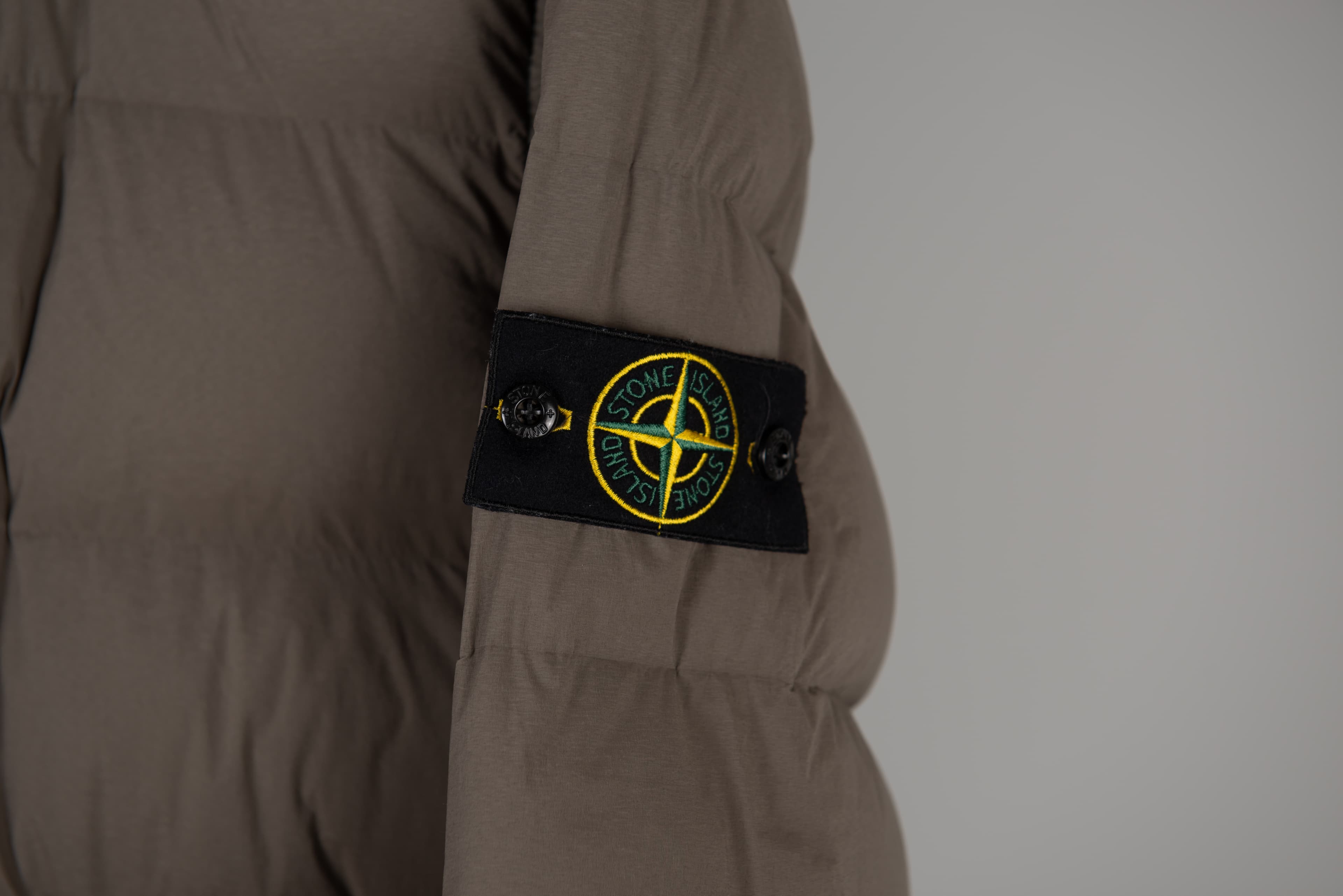 [Stone Island 스톤 아일랜드] 구스다운 자켓 상세