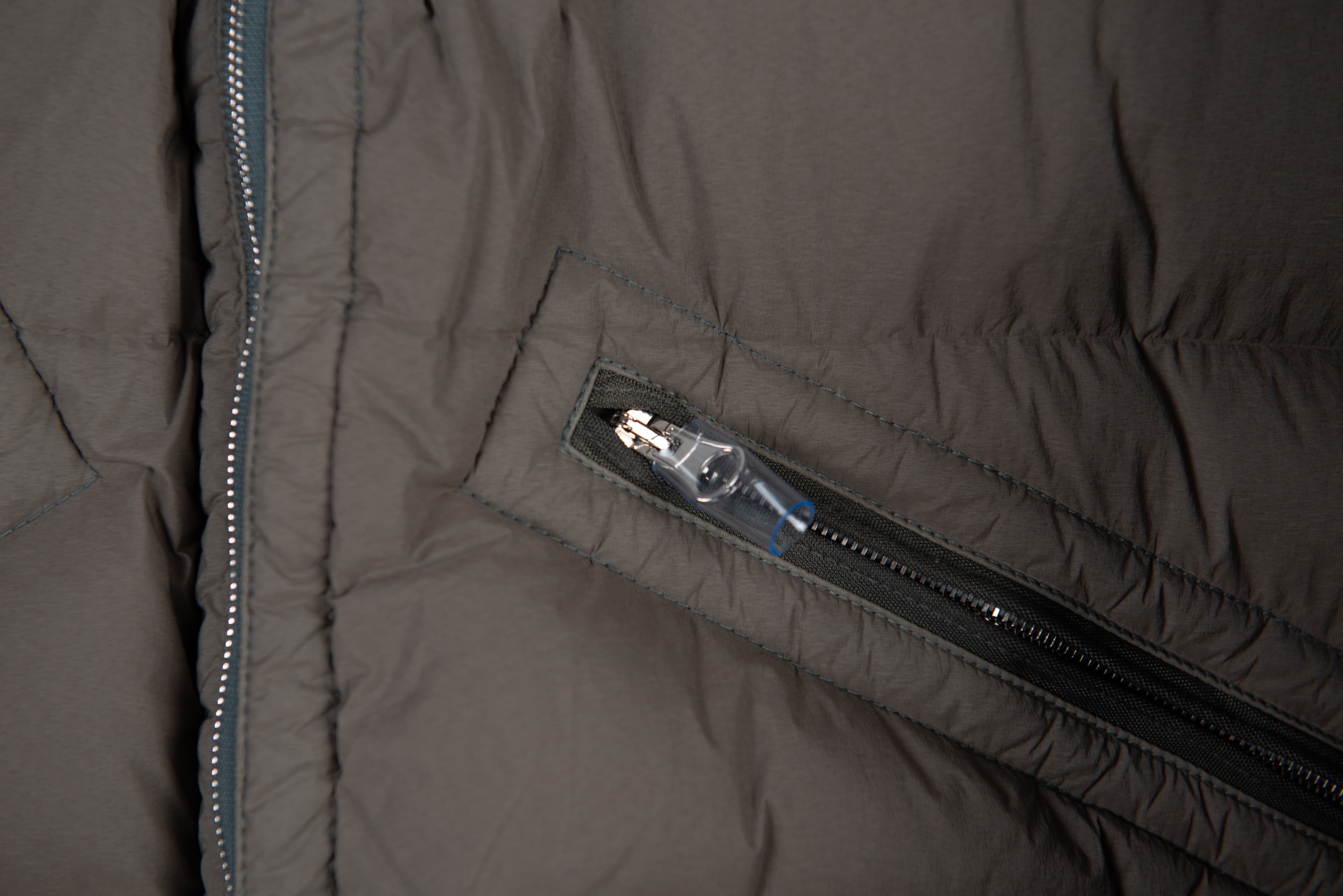 [Stone Island 스톤 아일랜드] 구스다운 자켓 상세