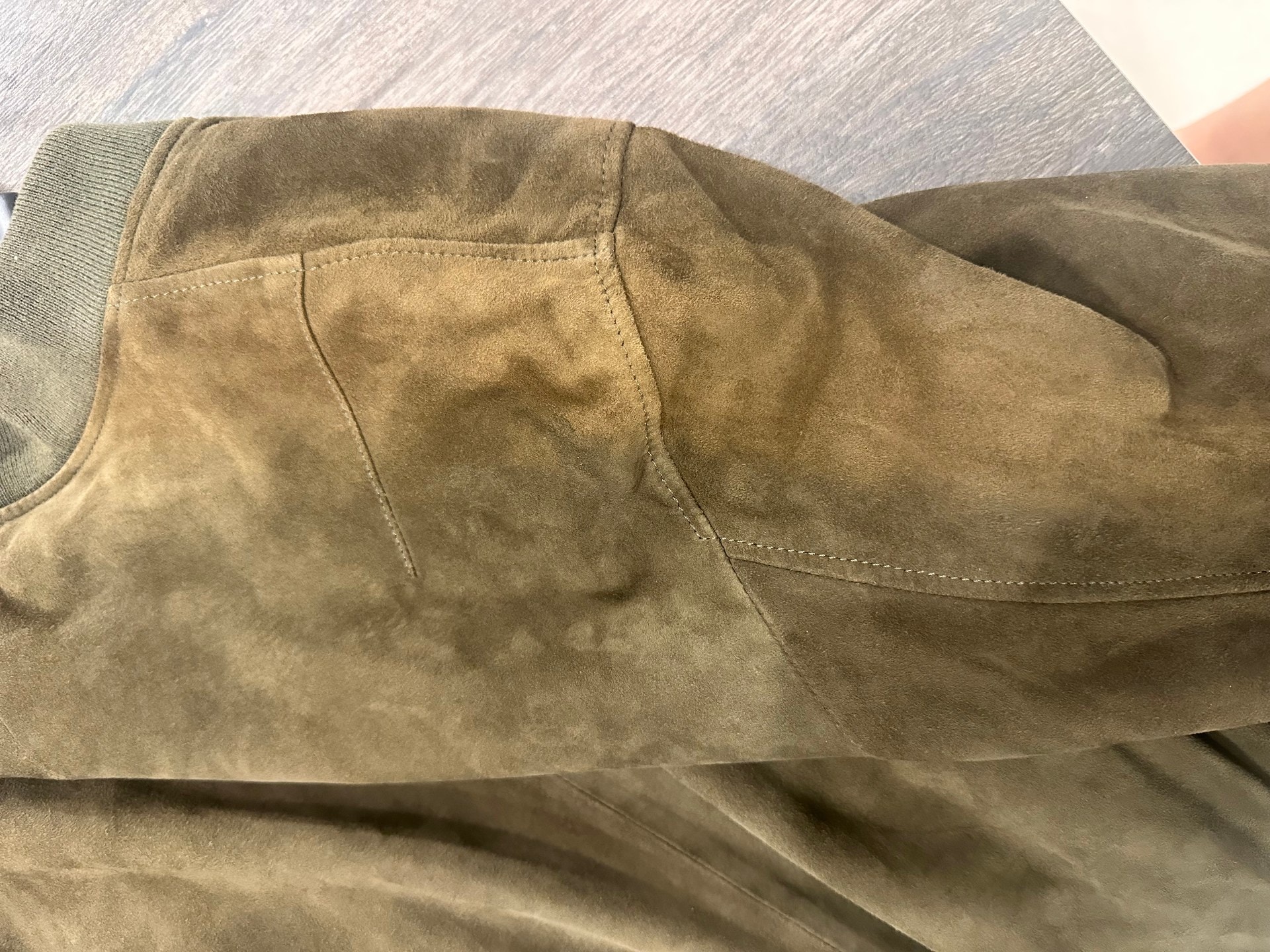 스웨이드자켓 변백 복원여부 첨부 사진 1